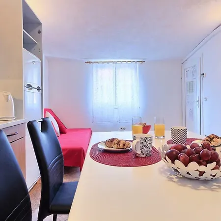 Ivka Apartment Bol